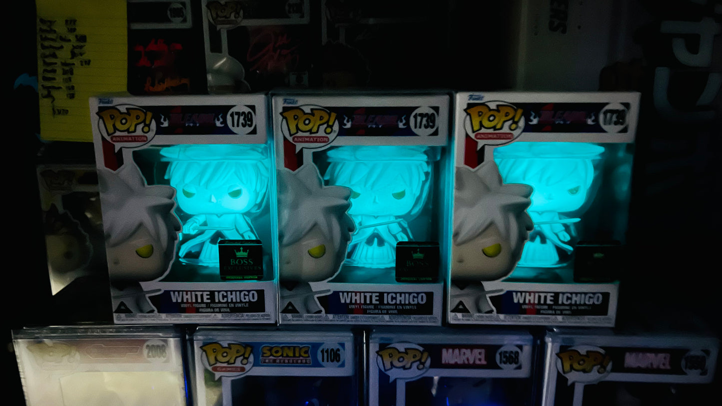 Funko Pop! Bleach White Ichigo Glow! BossExclusives Custom! With Magnetic Hardstack