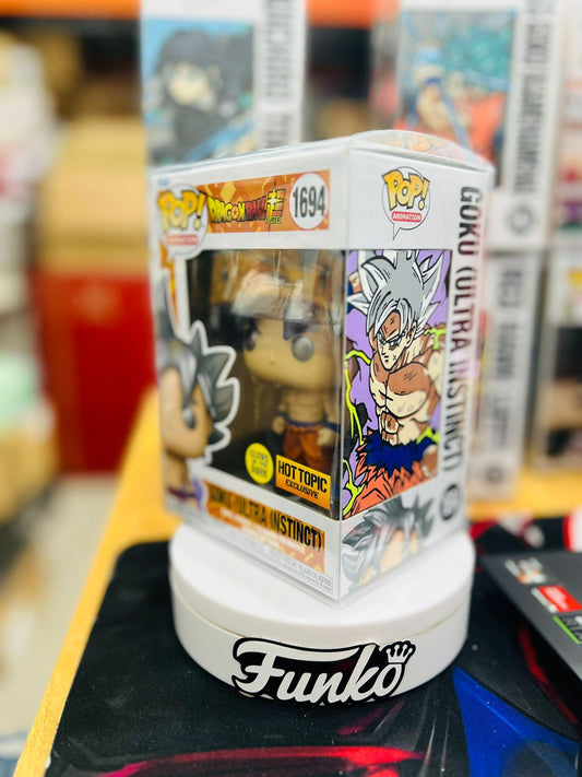 Funko Pop! Exclusive With ART WORKZ - Goku Ultra Instict HT Glow
