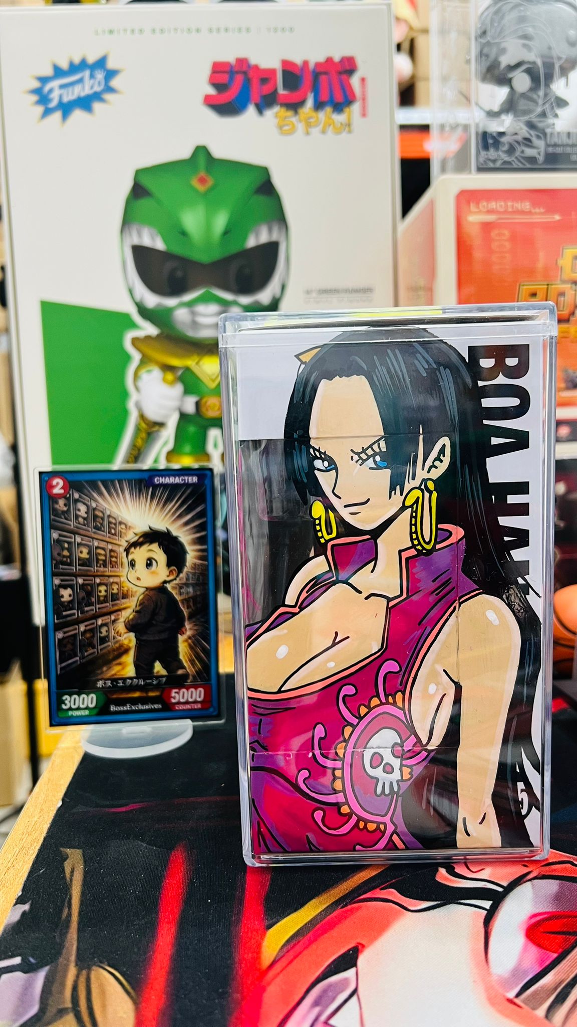 One Piece Plus! Boa.Hancok Exclusive (Sign By Jap VA & Art Sketch with MagneticHardStack)