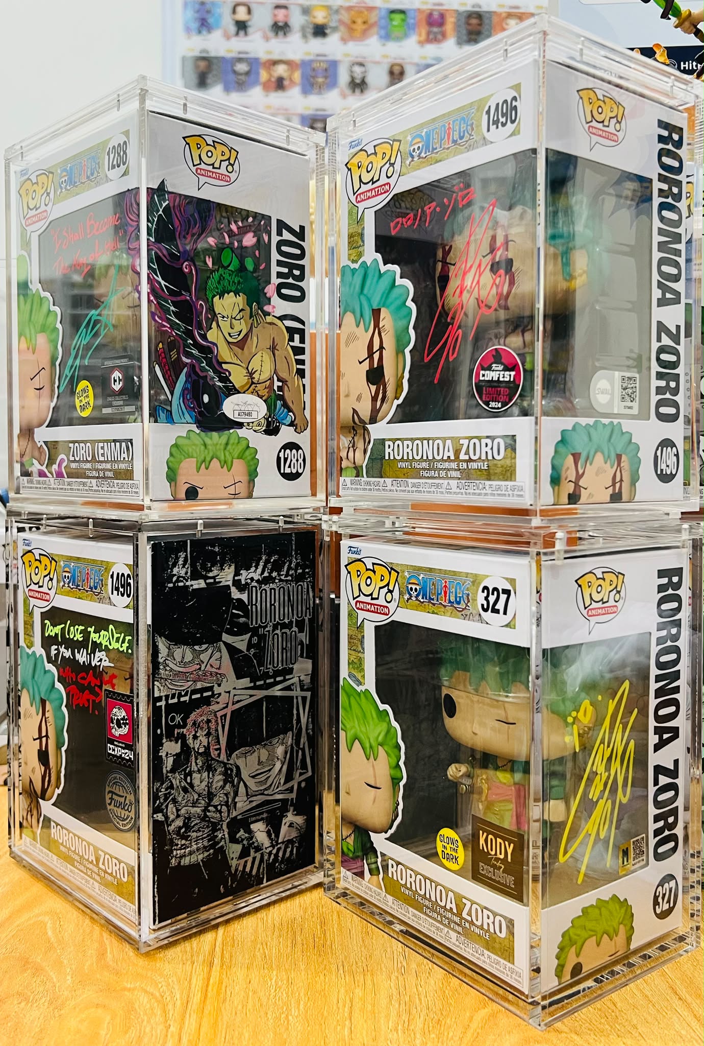 Funko Pop! One Piece: Roronoa Zoro Koby Exclusive (GITD) - Sign By JAP VA with Cert and Magnectic HardStack